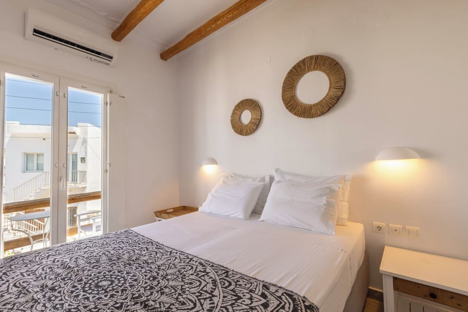 Basic Apartment | 1 bedroom, memory foam beds, in-room safe, free WiFi