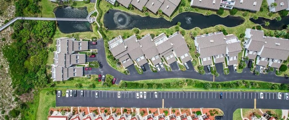 Overhead location in community