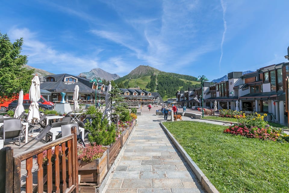 Family Apartment, Multiple Bedrooms (Sestriere Terrace Apt Few Steps From) | Outdoor dining