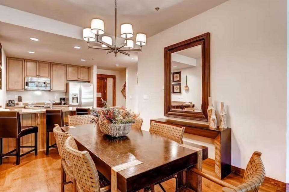 Condo (Breckenridge BlueSky 2 Bedroom Ski In) | Exterior