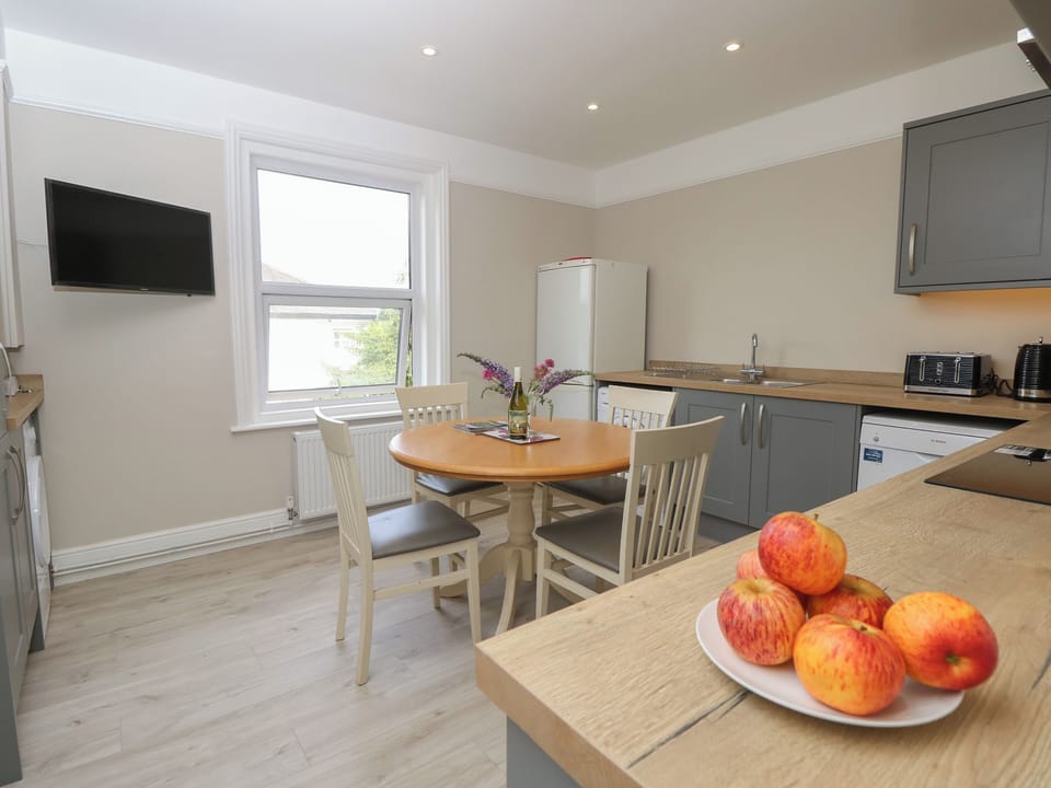 Fridge, dishwasher, electric kettle, toaster