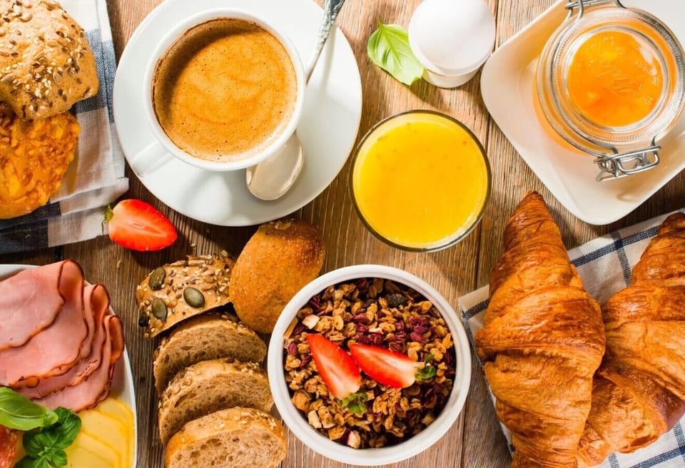 Daily cooked-to-order breakfast for a fee