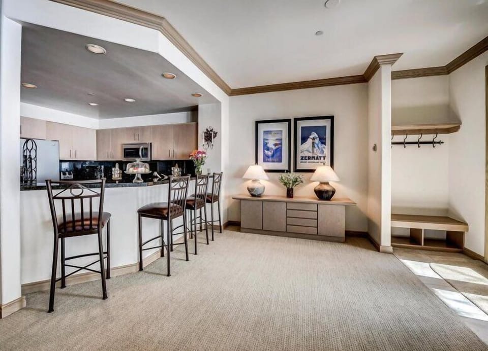 Condo (3 Bedroom Luxury Ski-In/Ski-Out Condo) | Exterior