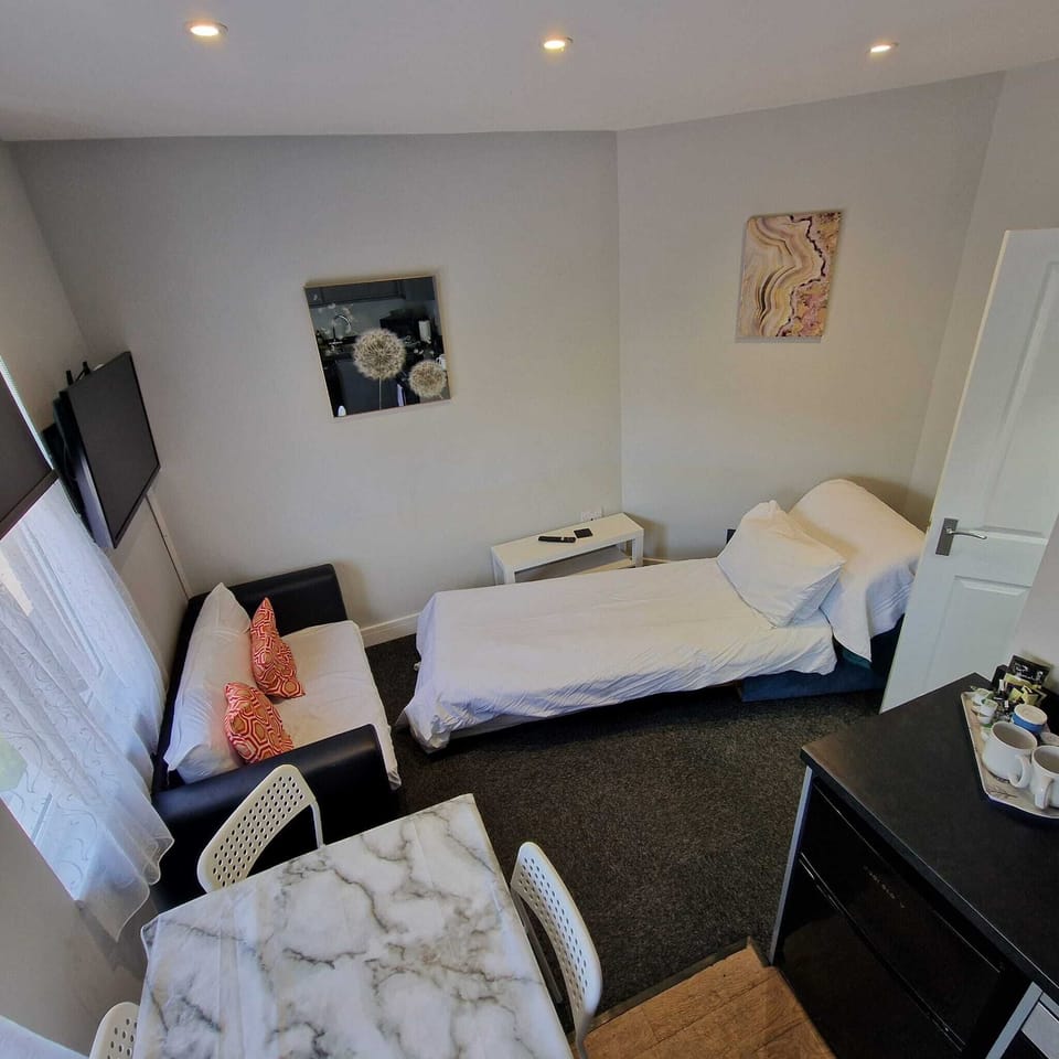 Managed by Stay Norwich Apartments 17 Colegate.  