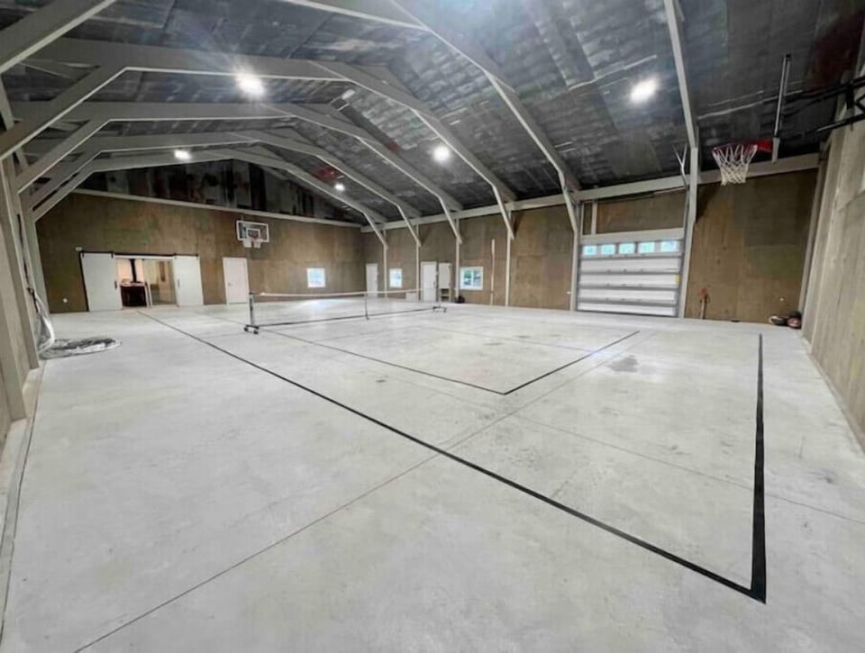 Sport court