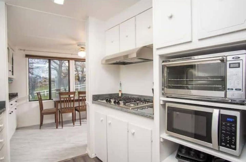 Fully Equipped Kitchen
**NO FULL SIZE OVEN**