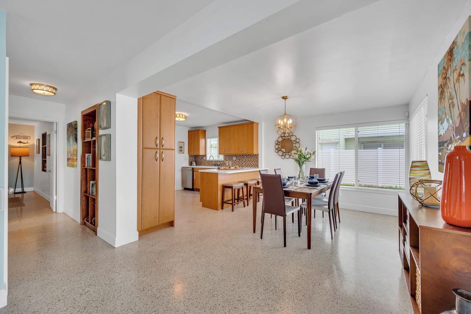 Gather, feast, and make memories in our spacious dining room designed to host the perfect dinner for up to eight guests.
