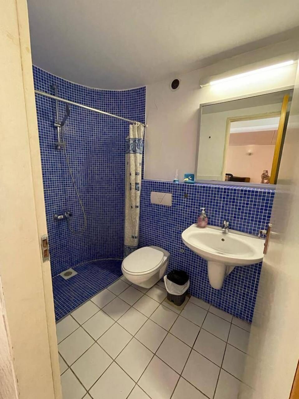 Image 7