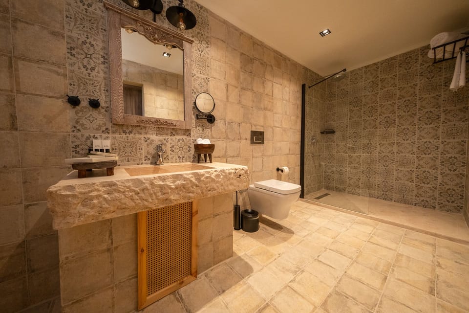 Penthouse | Bathroom | Bathrobes, slippers, towels
