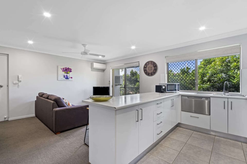 Living Area/Kitchen