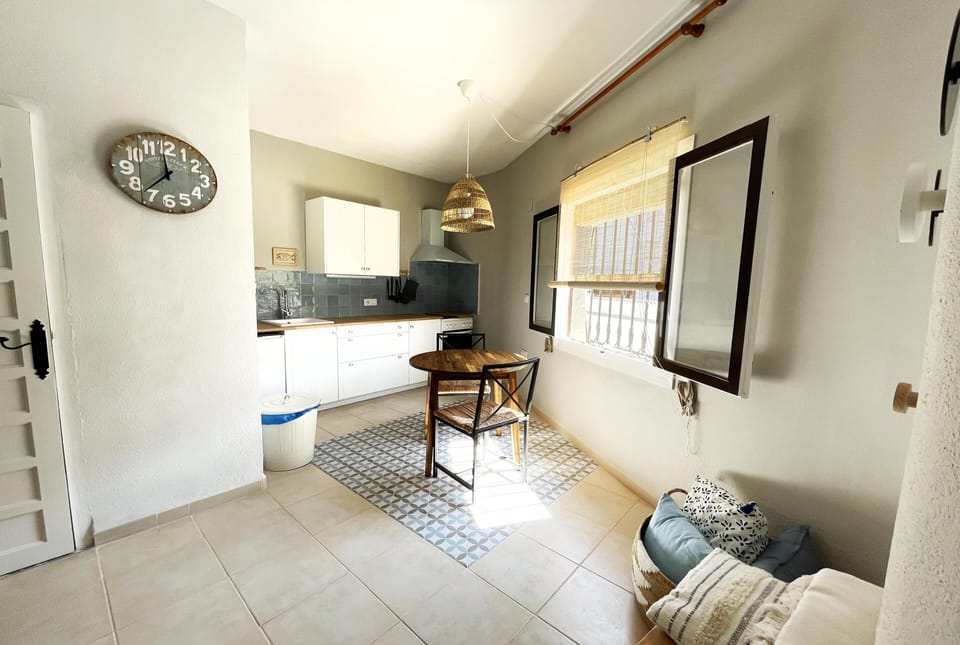 Kitchen-dining room