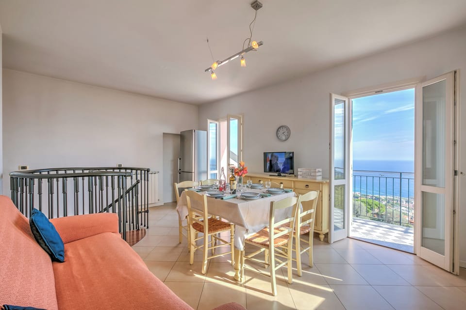 Family Apartment, Multiple Bedrooms, 2 Bathrooms (Palms Villa - Sea View) | Living area | 21-inch flat-screen TV with digital channels