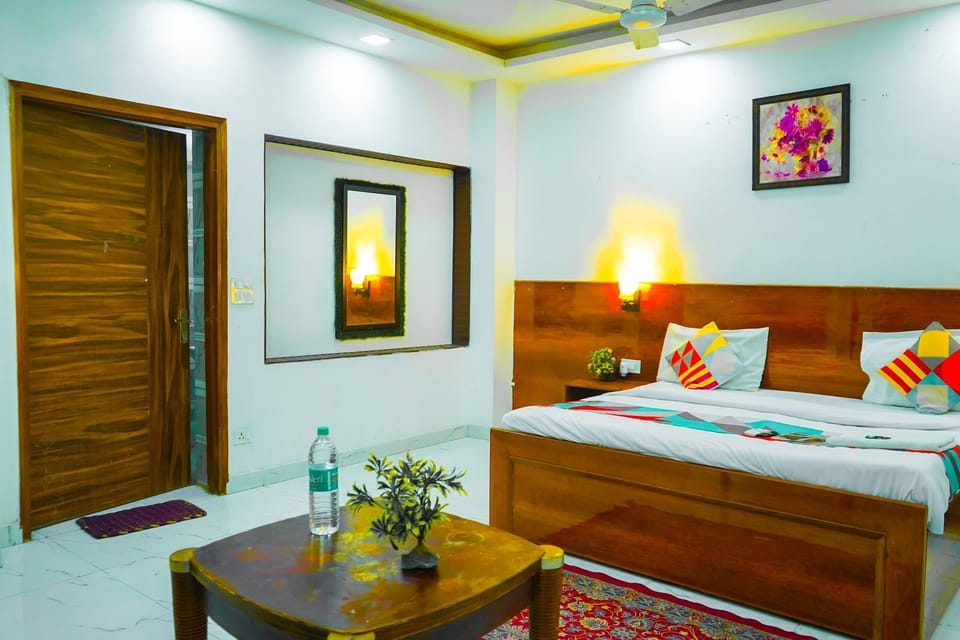 Deluxe Double Room | Desk, laptop workspace, soundproofing, free WiFi
