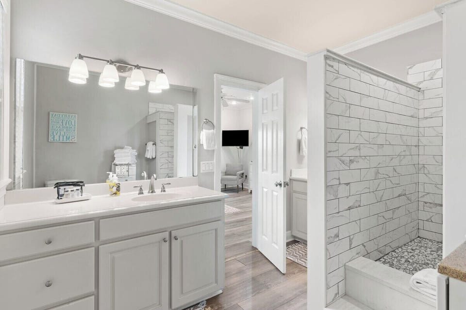 Master Bath