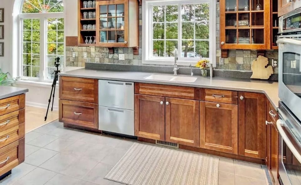 Double dishwasher