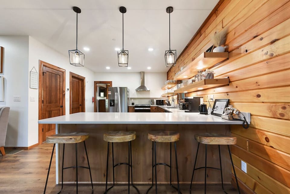 You’ll have plenty of cooking spaces on your large countertops
