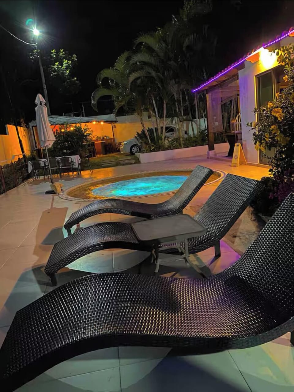 Jacuzzi