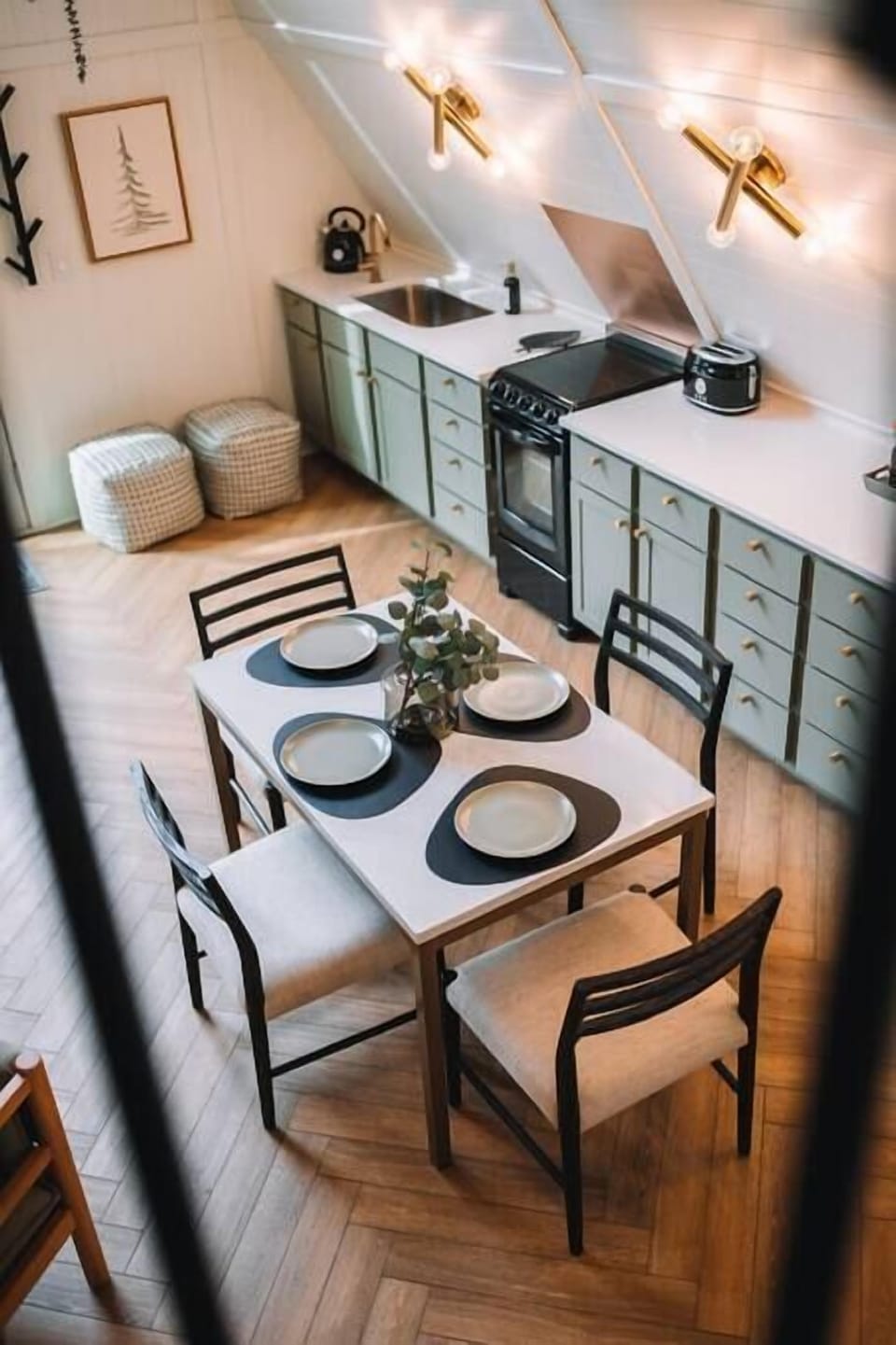 Dining area for four