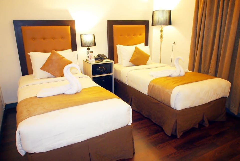 Free WiFi, bed sheets