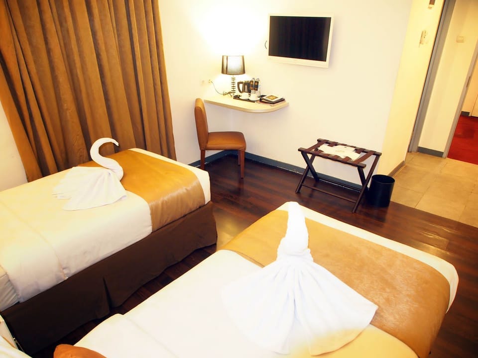 Standard Twin Room | Free WiFi, bed sheets