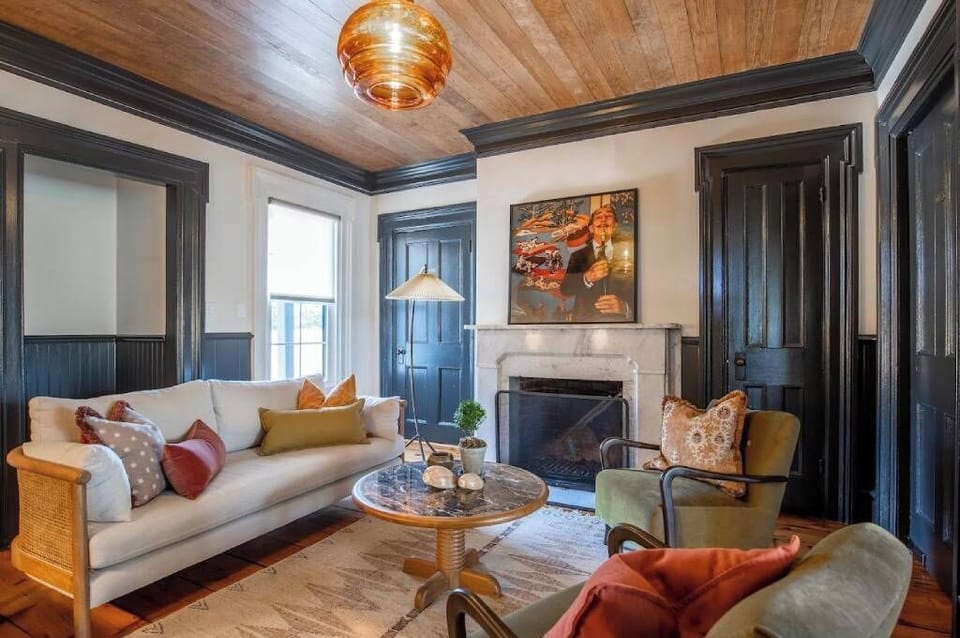 The sitting room, art courtesy of WILLOUGHBY
