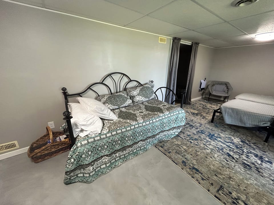 Trundle bed in basement (two twin beds)