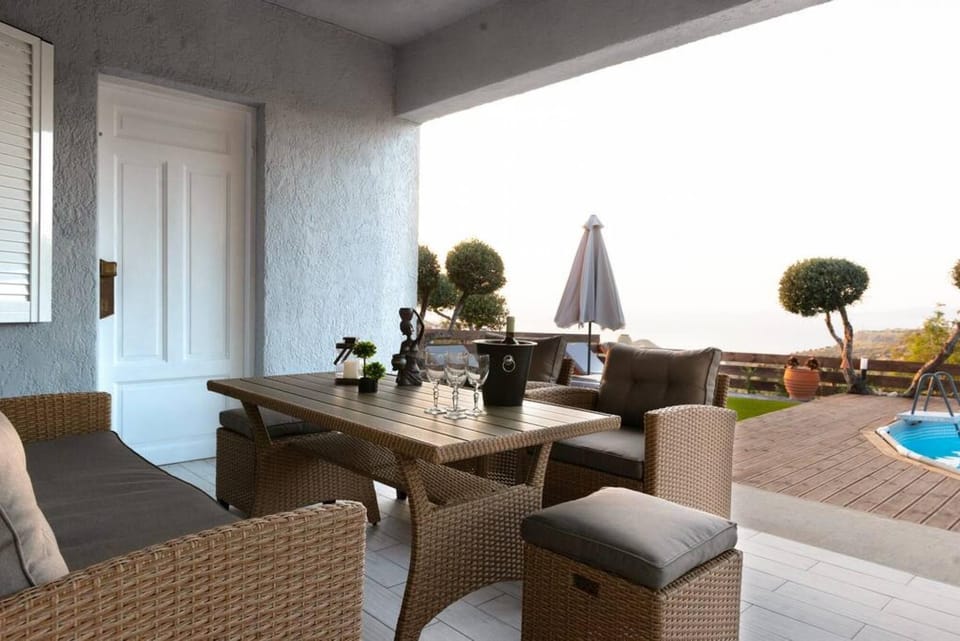 House, Smoking | 2 bedrooms
