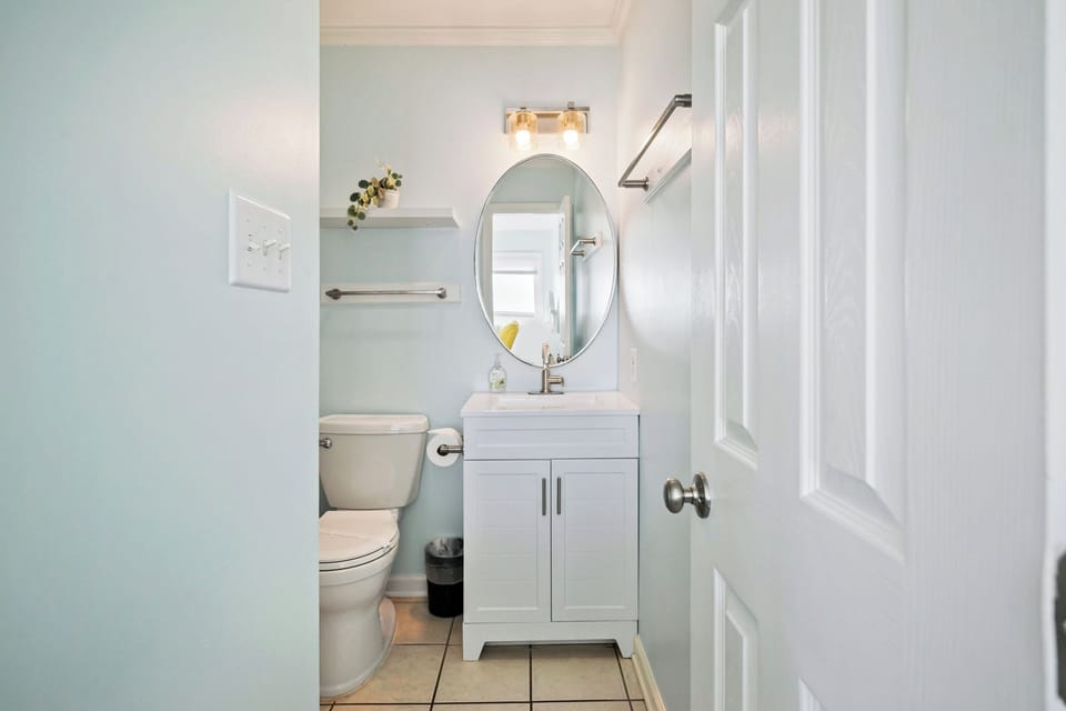 Master Bath #1 - East