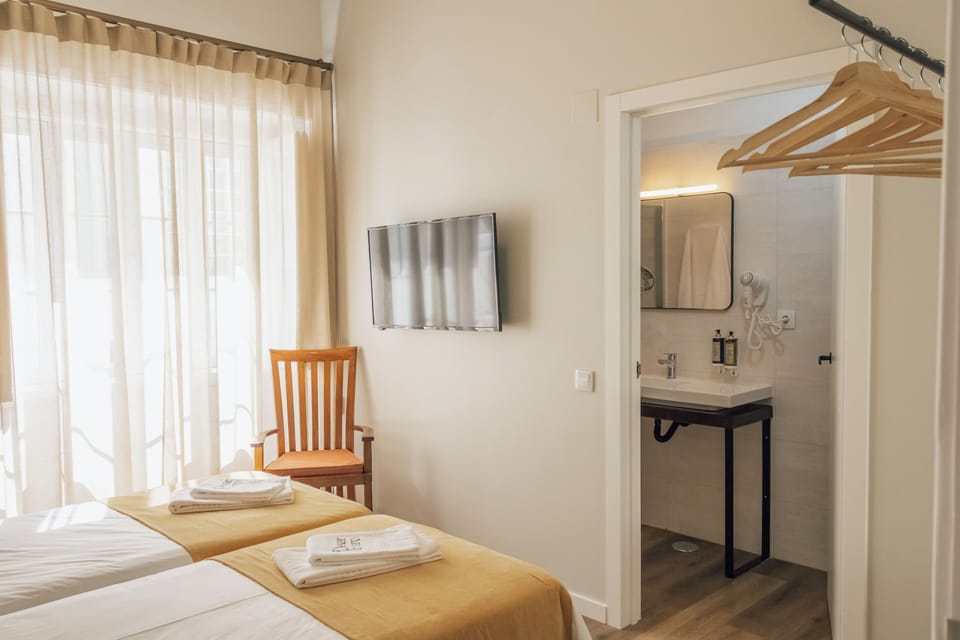 In-room safe, iron/ironing board, free WiFi