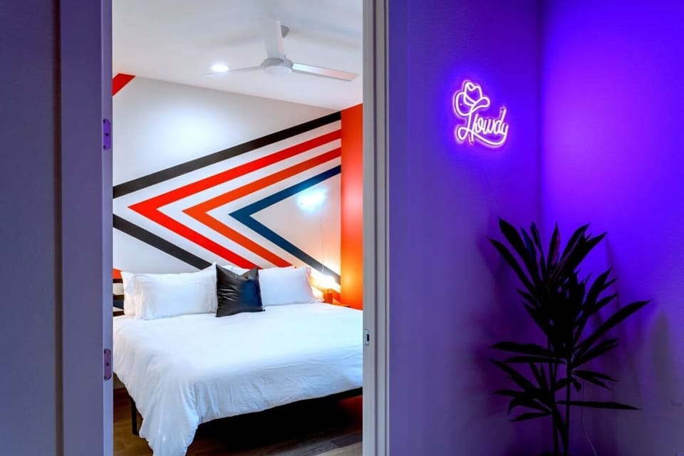 Stylish king bed setup