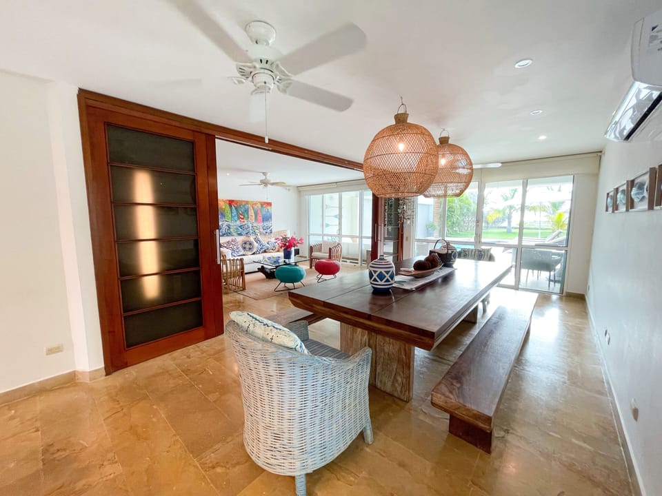 Family Villa | Dining room