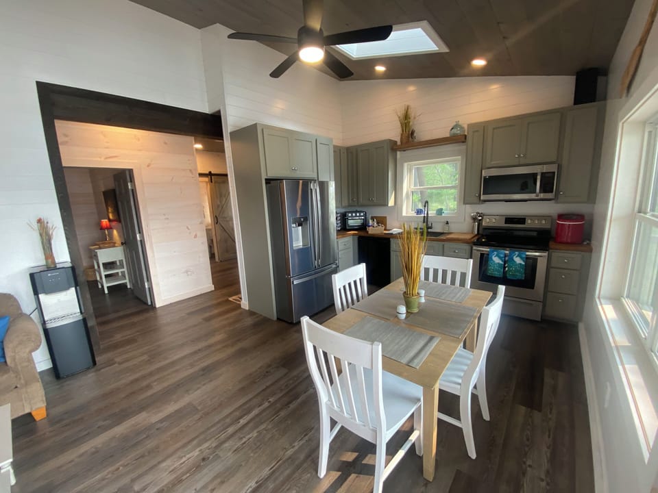 Fully equipped kitchen