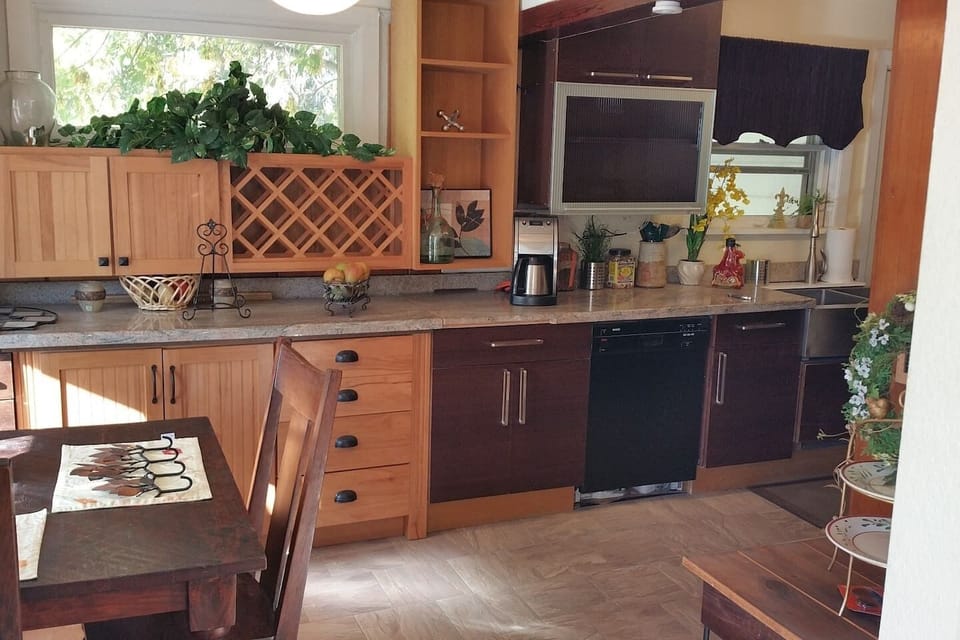 Fully Equipped kitchen includes Cookware & Bakeware + Dishes and Silverware. Microwave, wide mouth toaster and coffee machine just brought in for your convenience as well.
