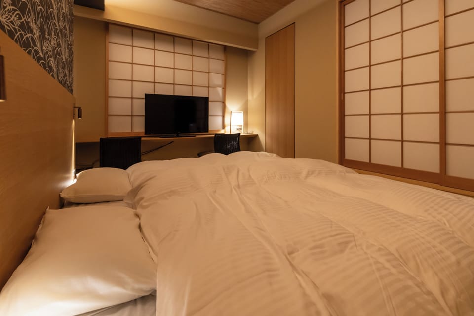 Deluxe Apartment, 1 Bedroom | 1 bedroom, desk, soundproofing, free WiFi
