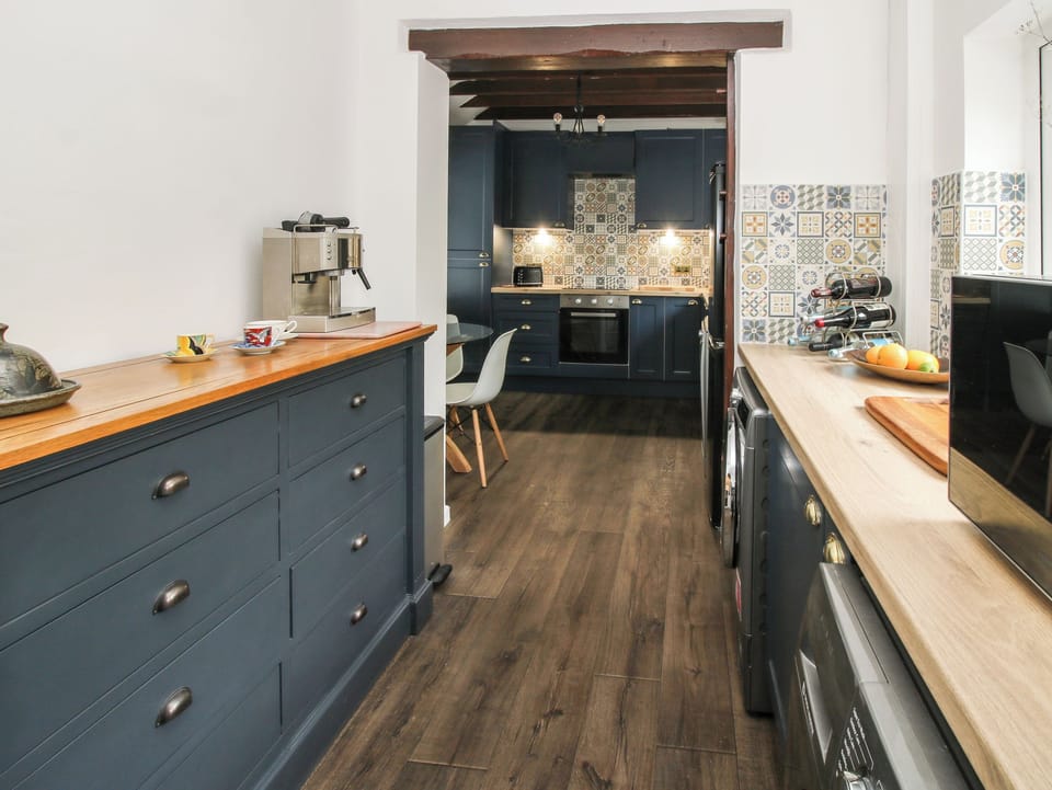 Fridge, dishwasher, electric kettle, toaster