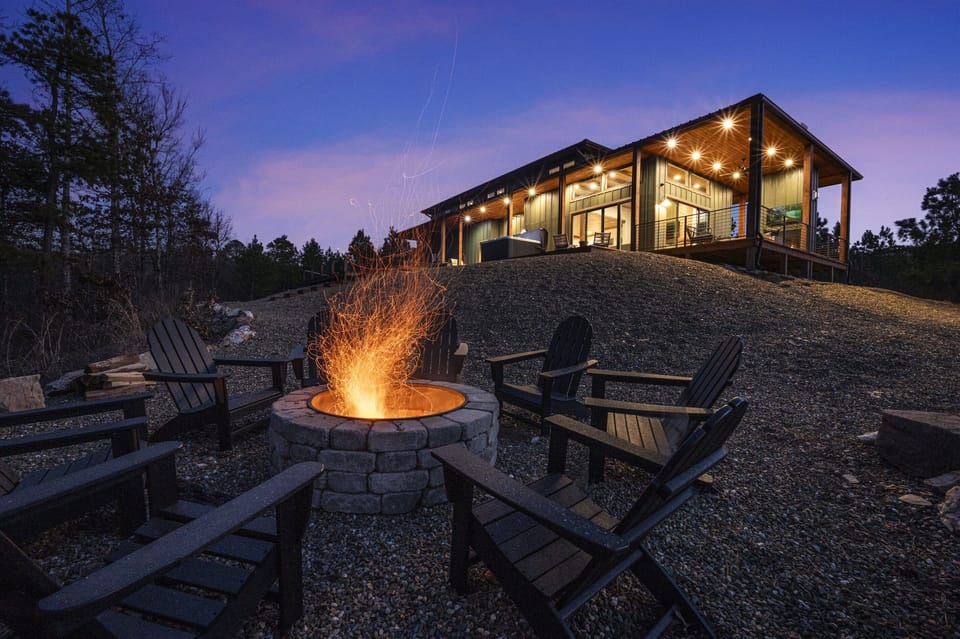 Fire Pit Retreat: Ignite the night with laughter and warmth under starlit skies!