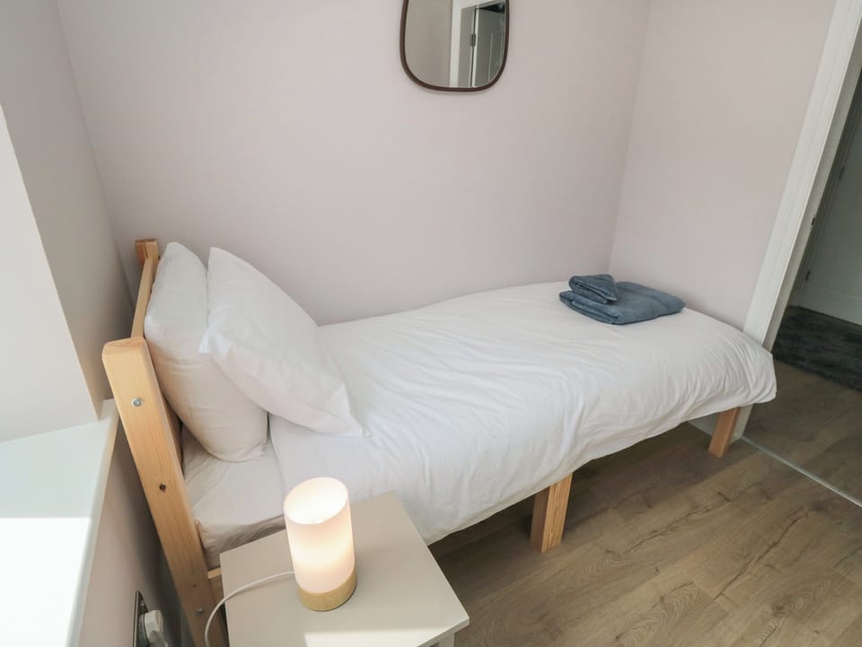 3 bedrooms, individually decorated, individually furnished, free WiFi