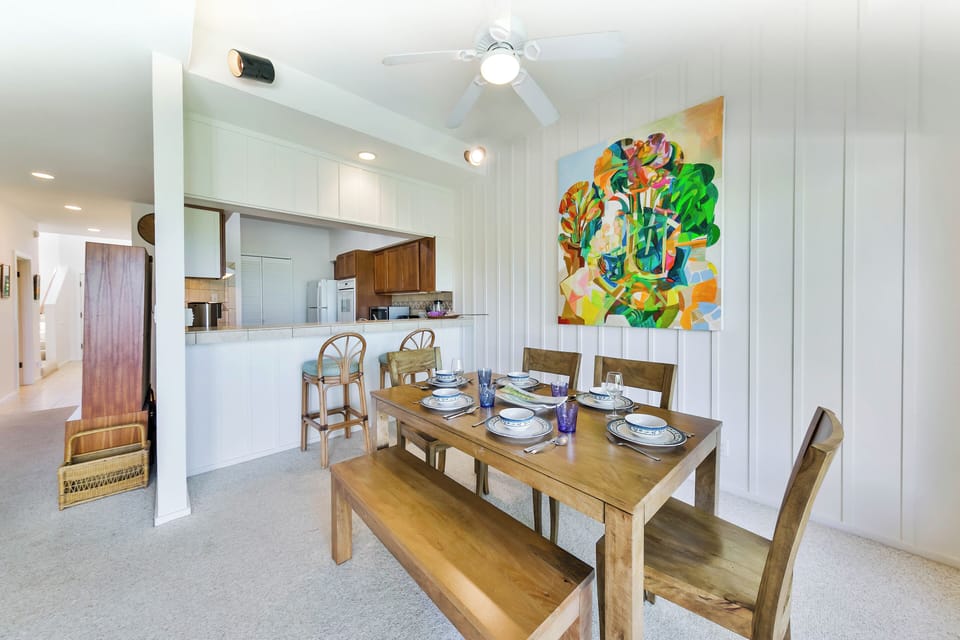 Bright dining space in the heart of the living level
