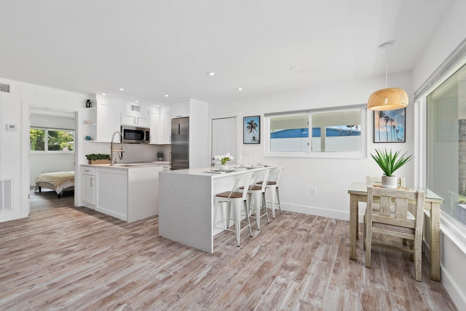 Large windows provide a airy and open feeling.