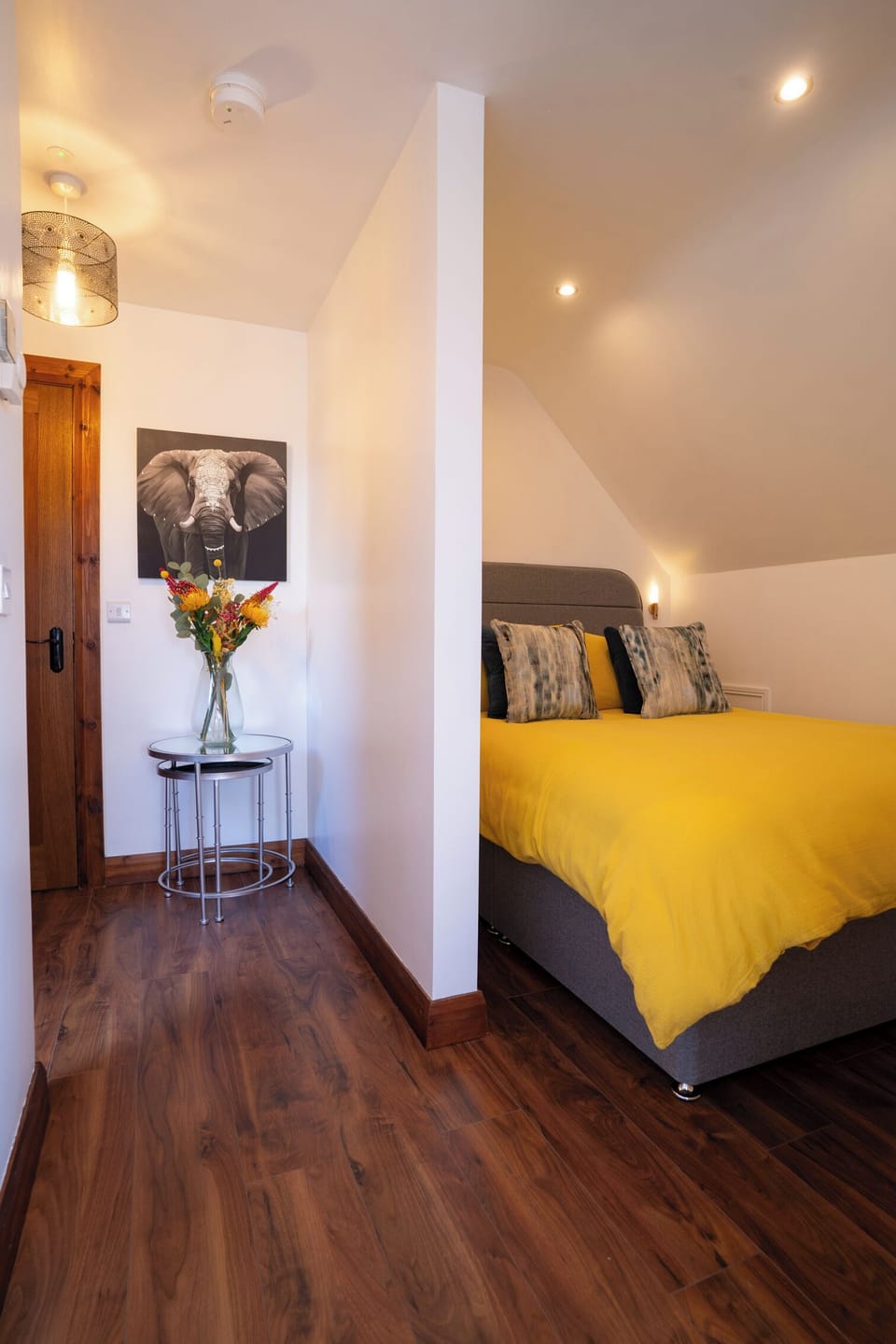 Limavady Cherry Tree Apartment, Sleeps 2 & Parking Apartment in Northern Ireland