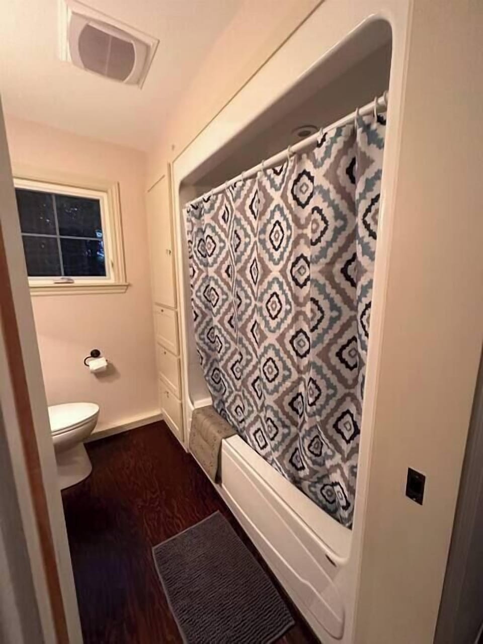 Bathroom (2)