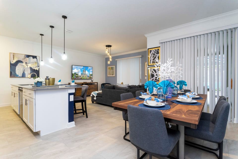 House | 4 bedrooms, high-speed internet