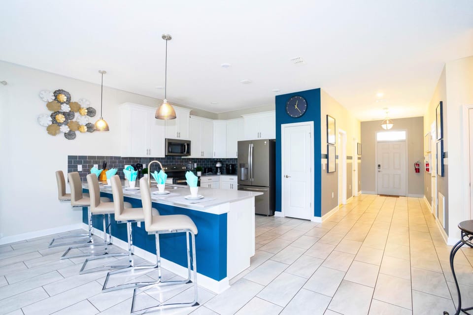 House | 9 bedrooms, high-speed internet