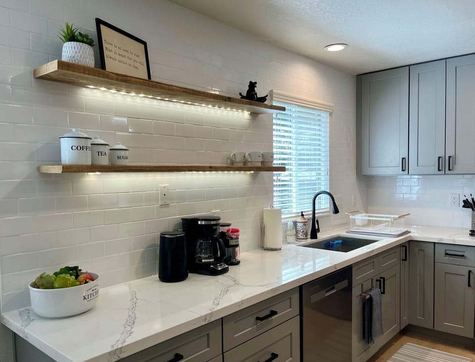 Dishwasher included