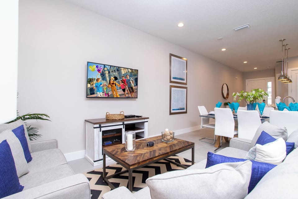House | 4 bedrooms, desk, soundproofing, high-speed internet