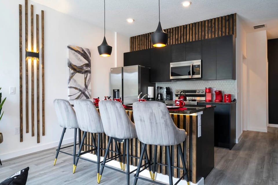 House | 3 bedrooms, desk, Internet