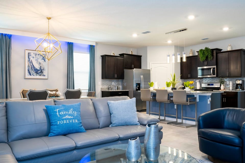 House | 5 bedrooms, desk, high-speed internet
