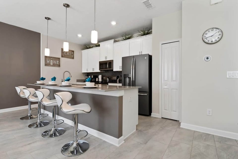 House | 4 bedrooms, high-speed internet