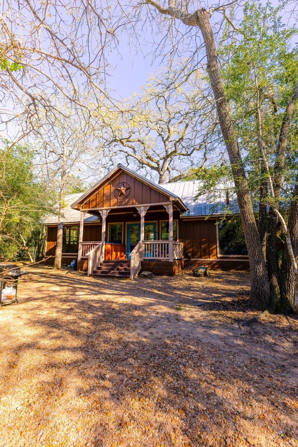 Hidden in Majestic Oaks