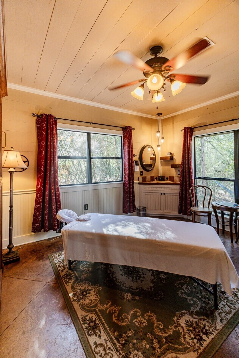 Private Massage Set up